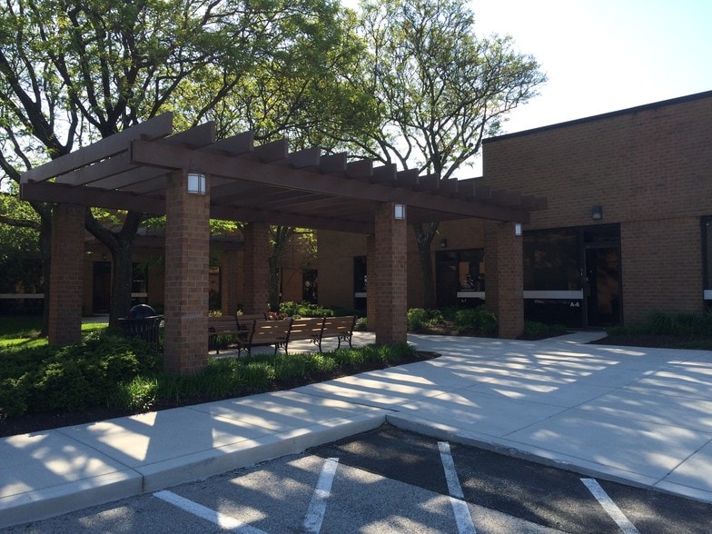 More Photos Of 9150 Rumsey Rd, Columbia Light Distribution For Lease