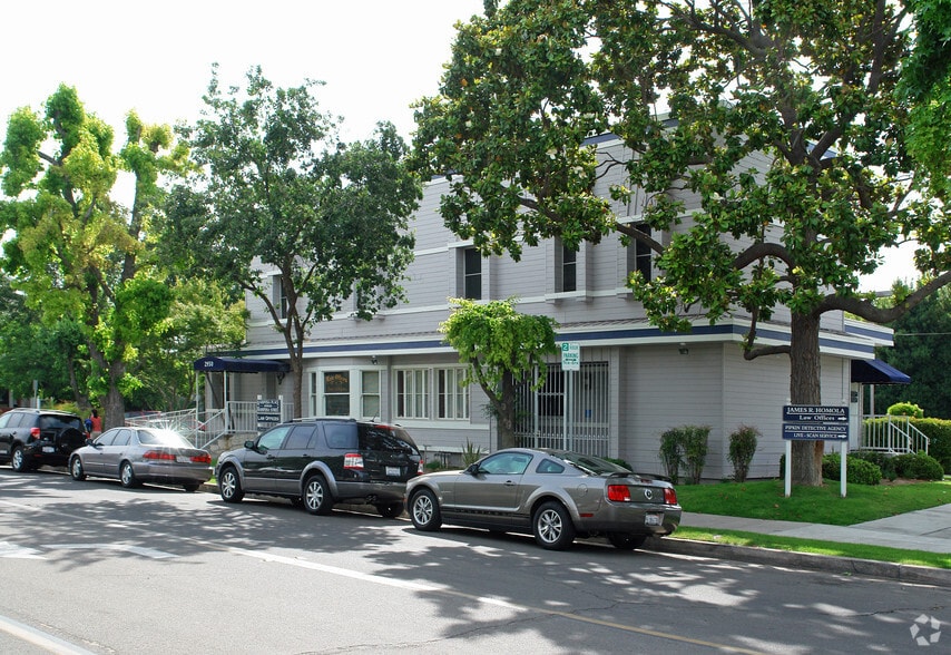 More Photos Of 2950 E Mariposa St, Fresno Office For Sale