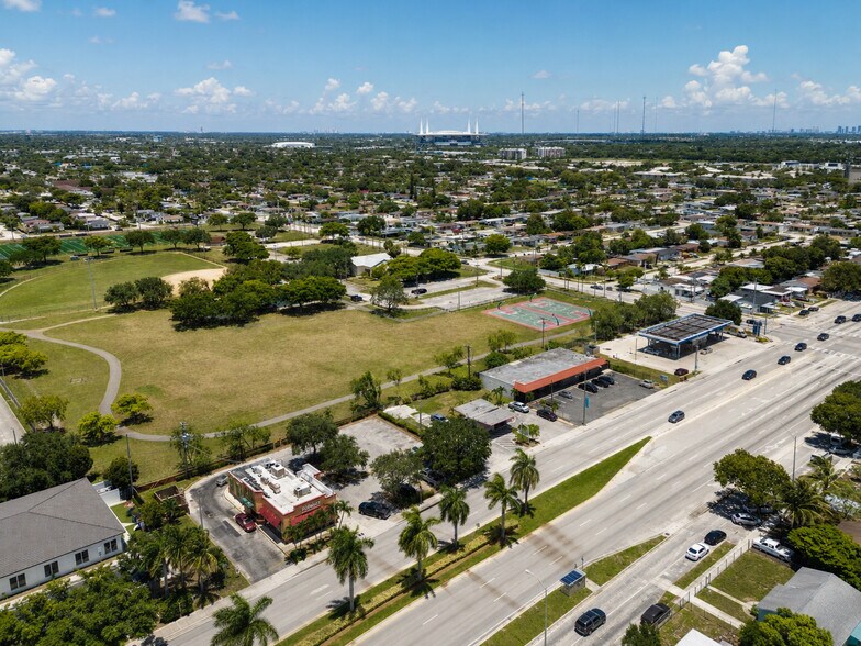 More Photos Of 3251-3255 NW 183rd St, Opa-locka Storefront For Sale