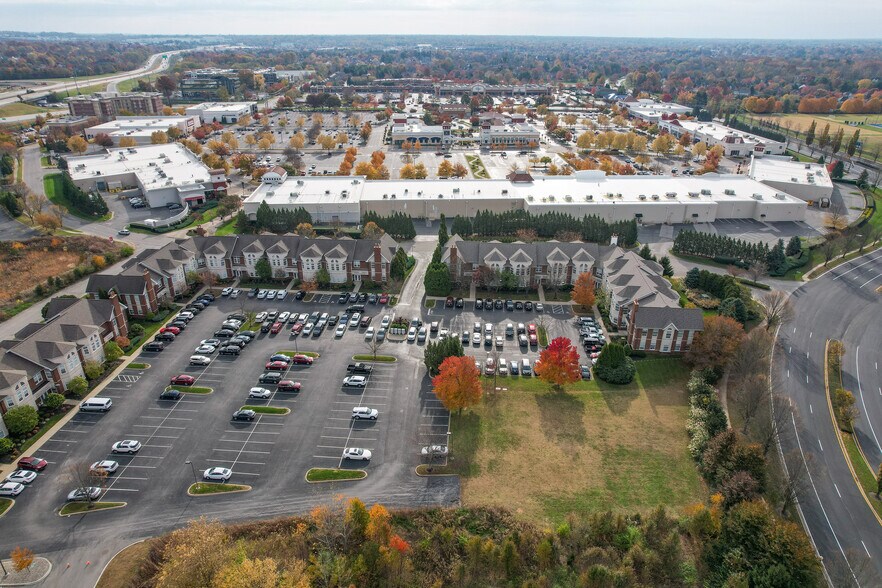 More Photos Of 9700 park plaza Ave, Louisville Medical For Lease