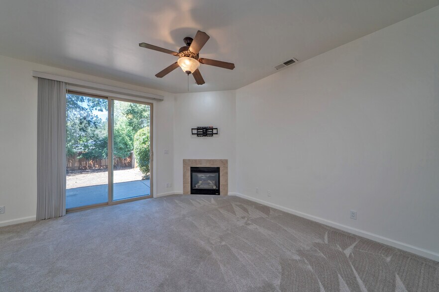 More Photos Of 3155 Navion Ct, Cameron Park Apartments For Sale