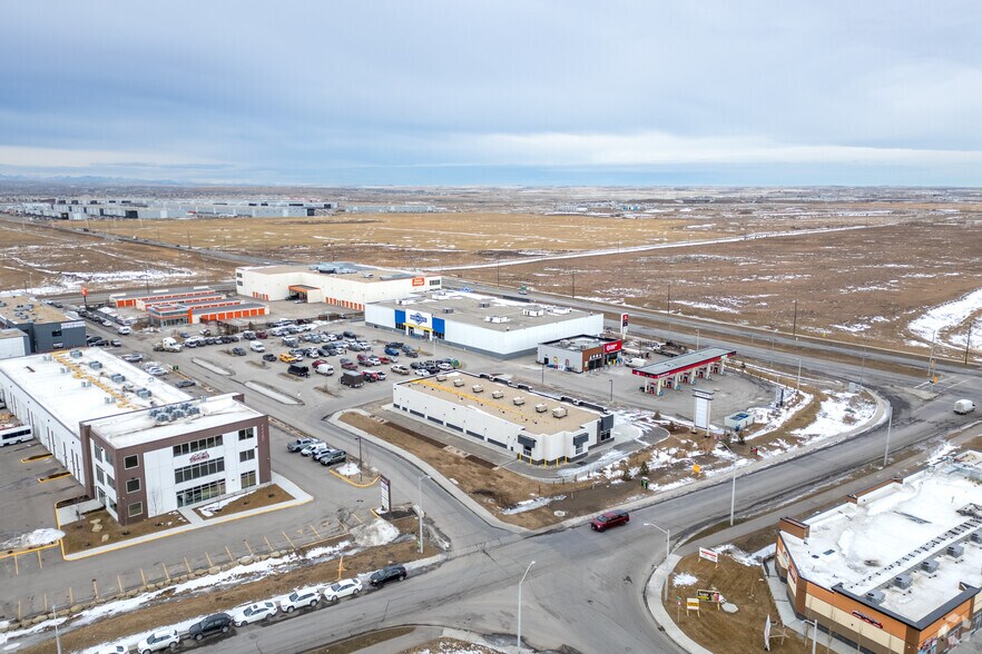 More Photos Of 11281 38 St NE, Calgary Storefront For Lease