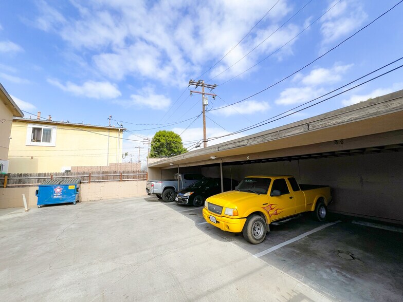 More Photos Of , Los Angeles Multifamily For Sale