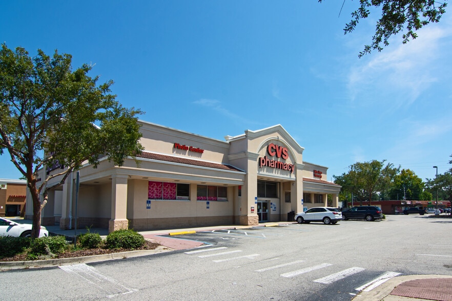 More Photos Of 3600 W University Blvd, Jacksonville Unknown For Lease