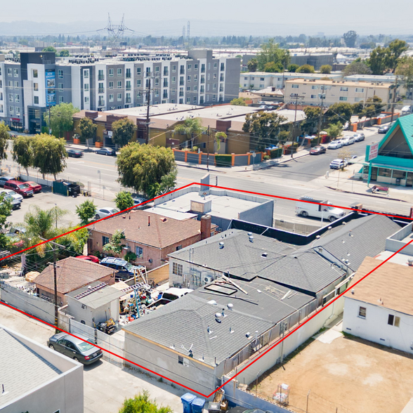 Primary Photo Of 7436-7444 Lankershim Blvd, North Hollywood Storefront Retail Residential For Sale