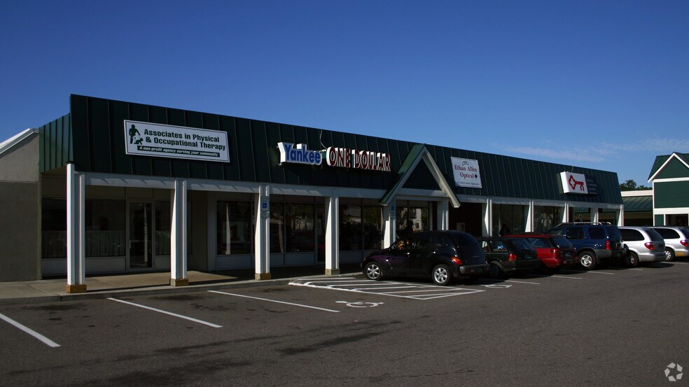 More Photos Of 1127 North Ave, Burlington General Retail For Lease