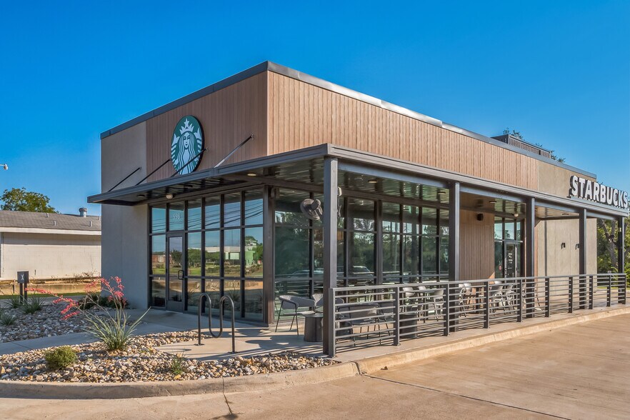 Primary Photo Of 598 S Jackson St, Jacksonville Restaurant For Sale