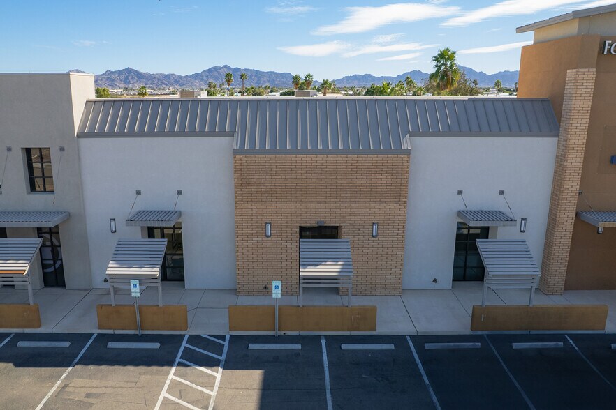 More Photos Of 11375 S Fortuna Rd, Yuma Storefront Retail Office For Sale
