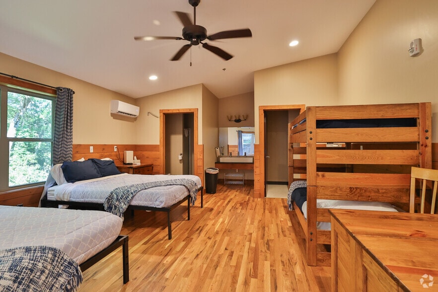 More Photos Of 1 Pari Dr, Rosman Specialty For Sale