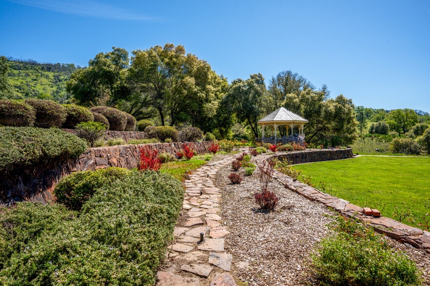 More Photos Of 11535 East Rd, Redwood Valley Land For Sale