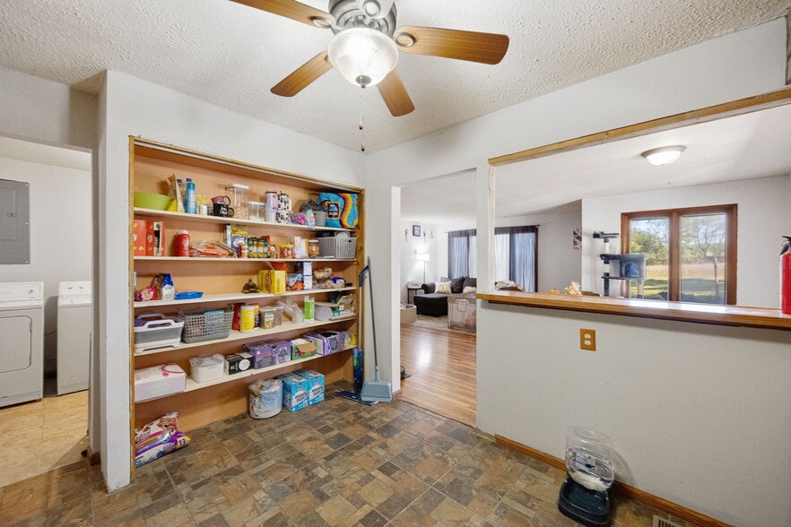 More Photos Of 10040 Pieper Rd, Potosi Manufactured Housing Mobile Home Park For Sale