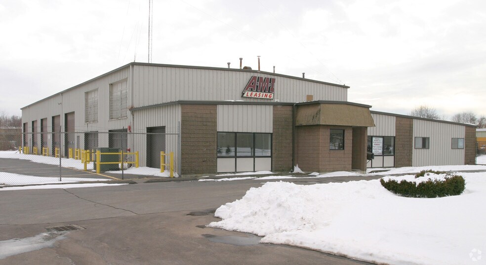 More Photos Of 283 Burnham St, East Hartford Warehouse For Sale