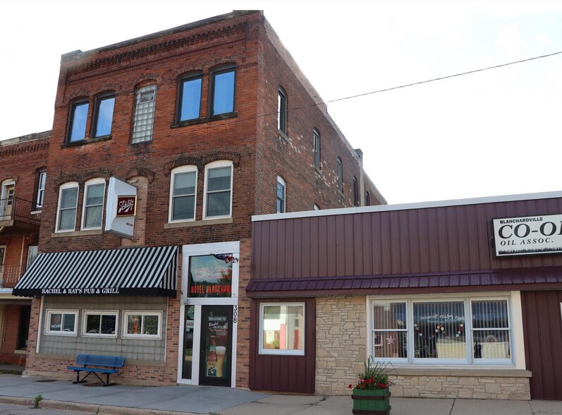 More Photos Of 308 S Main St, Blanchardville Storefront Retail Residential For Sale