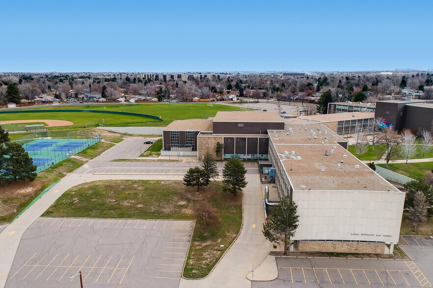 More Photos Of 6200 Leetsdale Dr, Denver Storefront For Lease