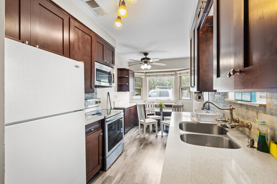 More Photos Of 4837 Castle Ave, San Diego Apartments For Sale