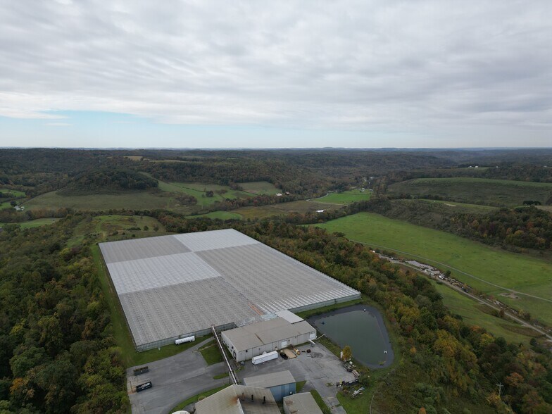 Primary Photo Of 566 Tomato Dr, Punxsutawney Self Storage For Sale