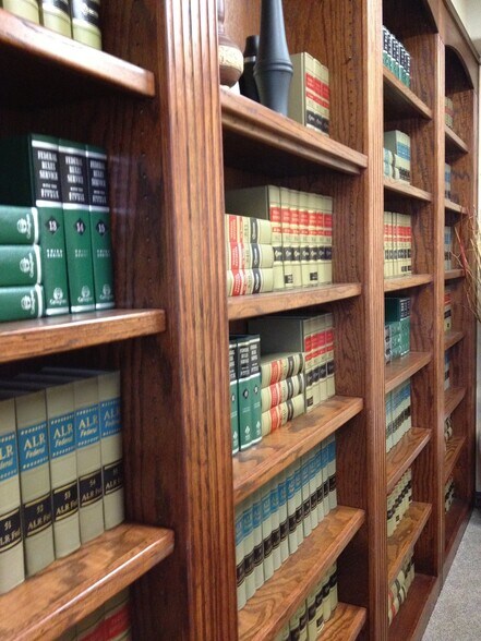 More Photos Of 1111 Kinwest Pky, Irving Office Residential For Lease