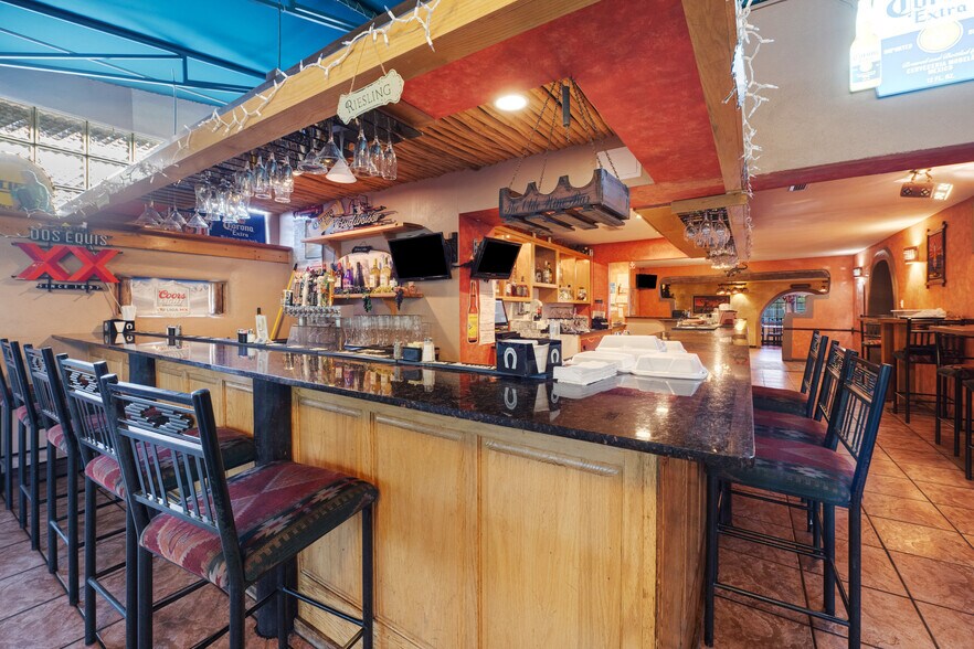 More Photos Of 8032 4th St NW, Albuquerque Restaurant For Sale