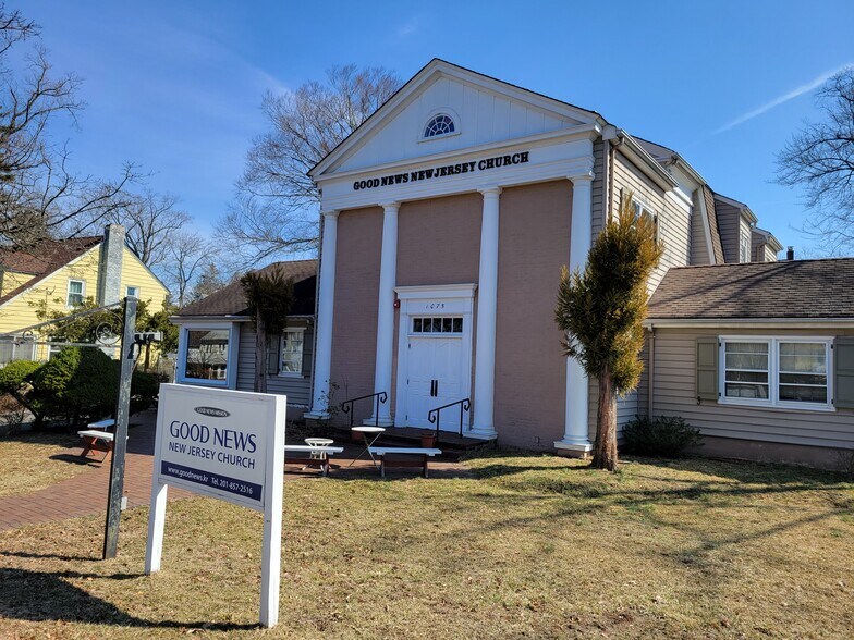 Primary Photo Of 1075 Queen Anne Rd, Teaneck Religious Facility For Sale