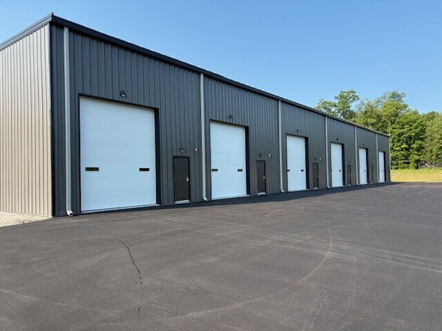 More Photos Of 5 Crane Way, Hooksett Industrial For Sale