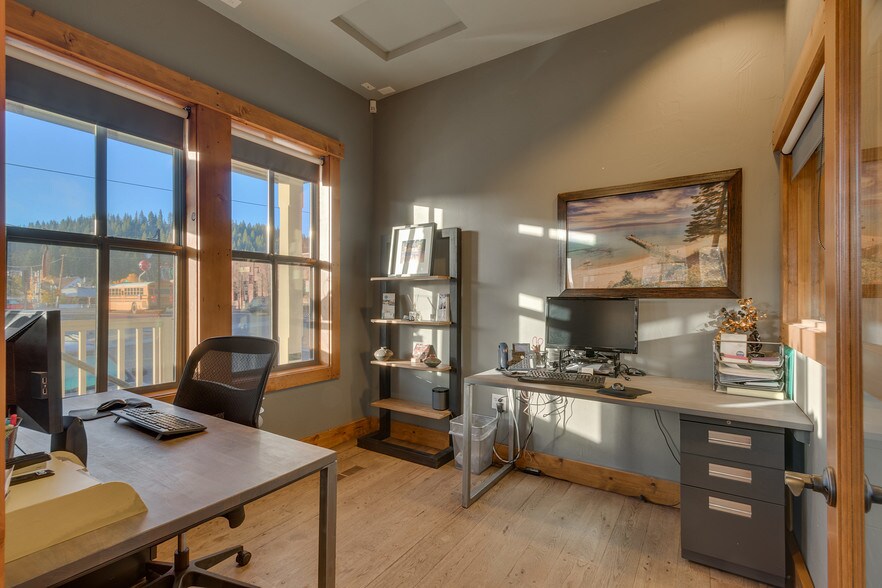 More Photos Of 10010 Church St, Truckee Office Residential For Sale