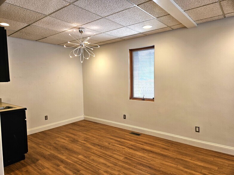 More Photos Of 5820 Gratiot Rd, Saginaw Medical For Sale