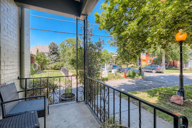 More Photos Of 1719 Emerson St, Denver Office For Lease