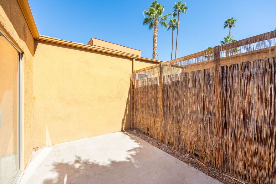 More Photos Of 495 Twin Palms Dr, Palm Springs Apartments For Sale