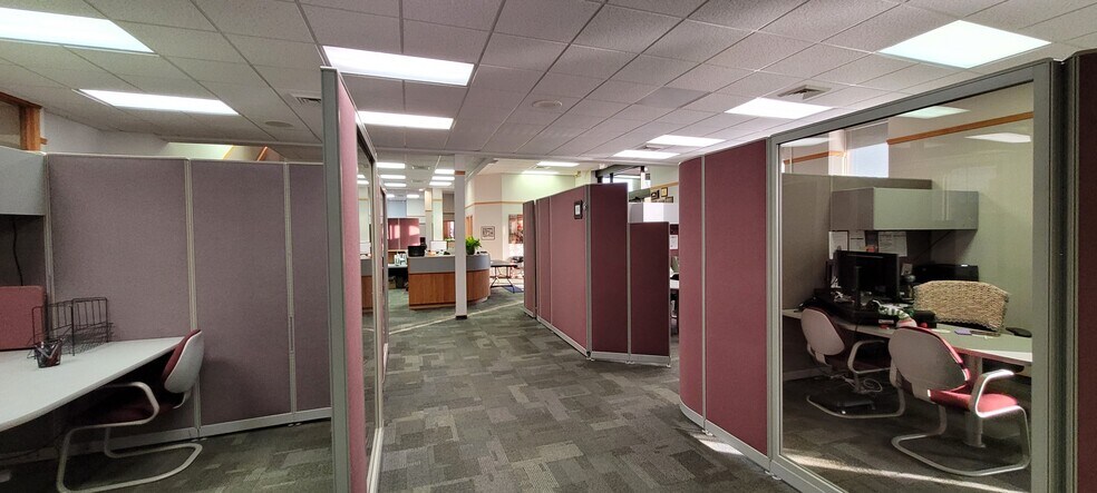 More Photos Of 100 Park Dr S, Great Falls Office For Lease