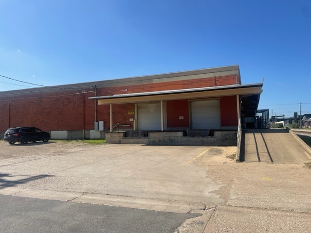 Primary Photo Of 201 Webster Ave, Waco Distribution For Lease