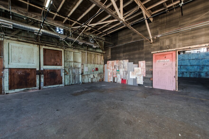 More Photos Of 6000 Avalon Blvd, Los Angeles Warehouse For Lease