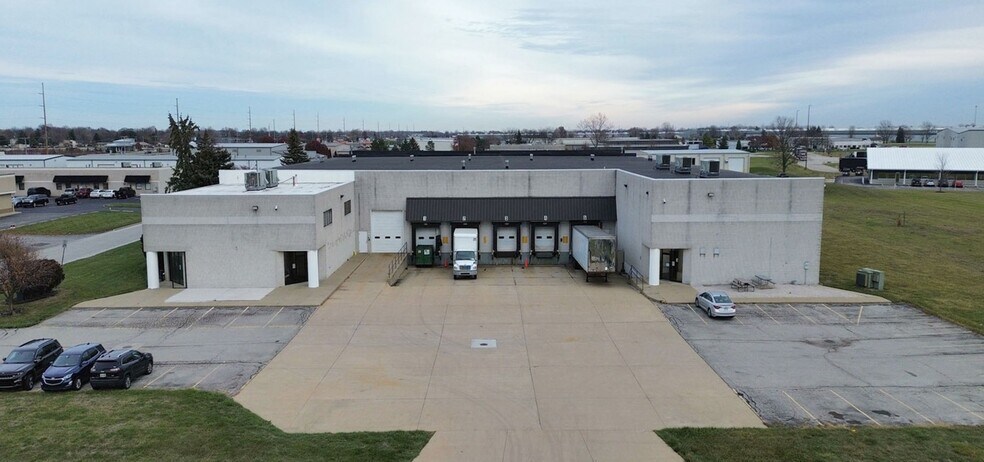 Primary Photo Of 7829 Ponderosa Rd, Perrysburg Manufacturing For Lease