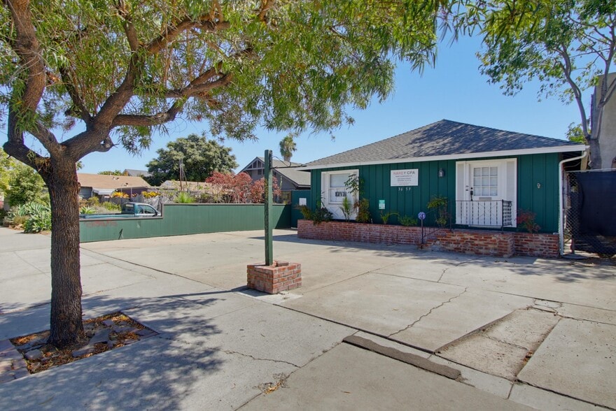 More Photos Of 3659 Adams Ave, San Diego Office For Sale