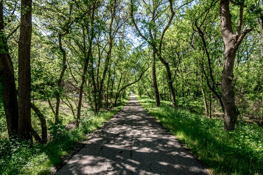 More Photos Of 5527 Oregonia Rd, Oregonia Restaurant For Sale