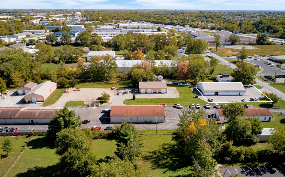 More Photos Of 5342 Elmwood Ave, Indianapolis Warehouse For Sale