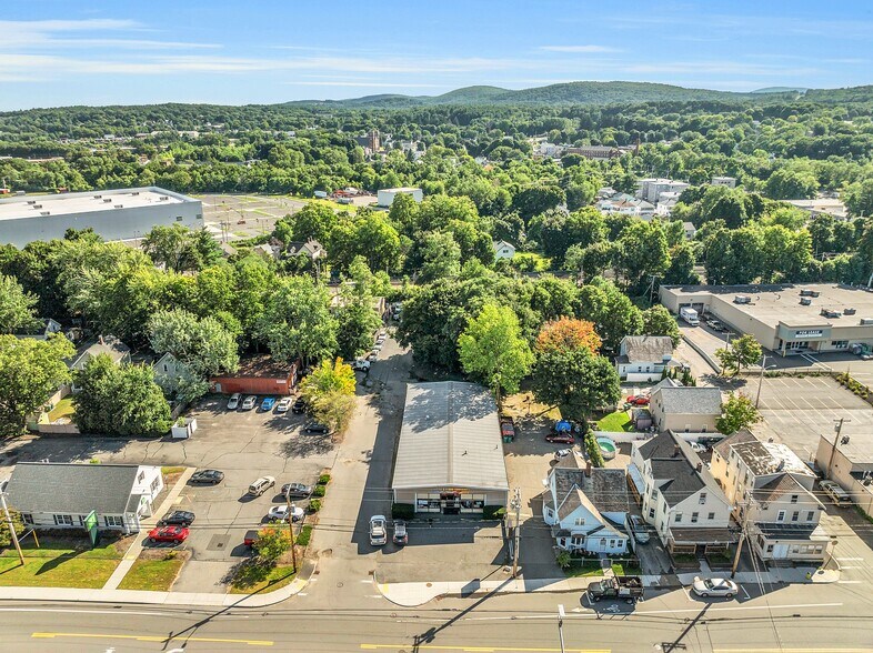More Photos Of 359 Summer St, Fitchburg Storefront For Sale