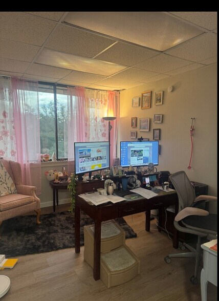 More Photos Of 1204 NW 69th Ter, Gainesville Medical For Sale