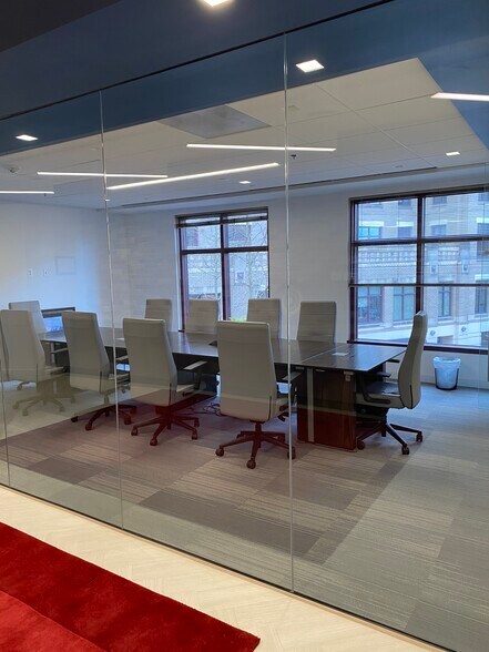 More Photos Of 225 Reinekers Ln, Alexandria Office For Lease