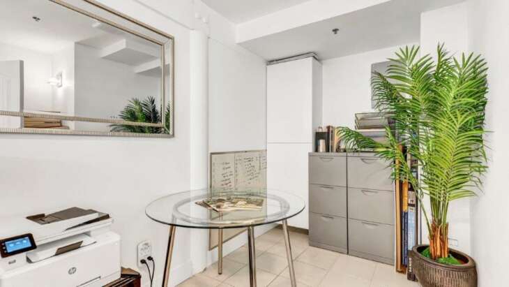 More Photos Of 2433 Bellevue Ave, West Vancouver Apartments For Sale