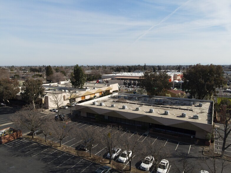 More Photos Of , Sacramento Office For Sale