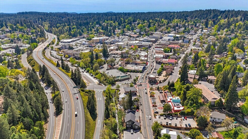More Photos Of 231 E Main St, Grass Valley Office For Sale