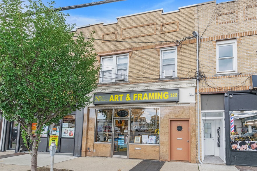 More Photos Of 322 Jericho Tpke, Floral Park Storefront Retail Residential For Sale