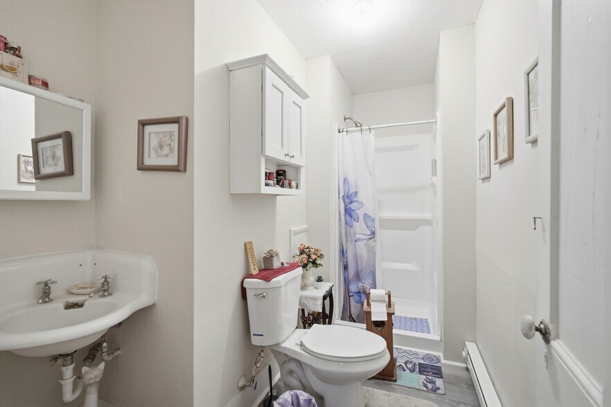 More Photos Of 238 E Main St, Westfield Apartments For Sale
