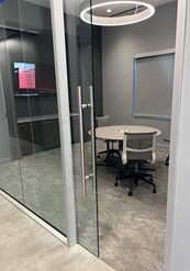 More Photos Of 6 Territorial Ct, Bolingbrook Flex For Lease