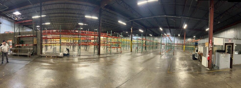 More Photos Of 50 Jeanne Dr, Newburgh Service For Lease