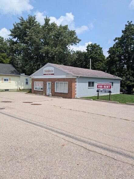 More Photos Of 9012 N Dixie Dr, Dayton Medical For Lease