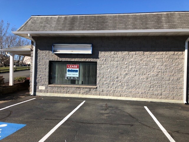 More Photos Of 9208 Venture Ct, Manassas Park Warehouse For Lease