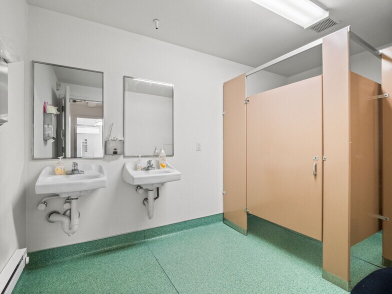 More Photos Of 2713-2717 Welton St, Denver Storefront Retail Office For Sale