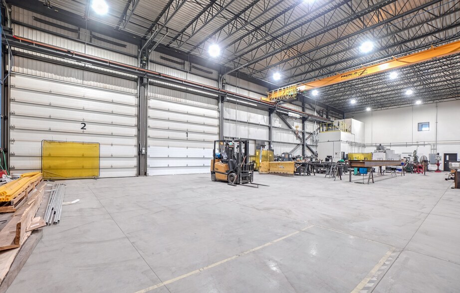 More Photos Of 1000 Rue Gaudette, Saint-jean-sur-richelieu Warehouse For Lease