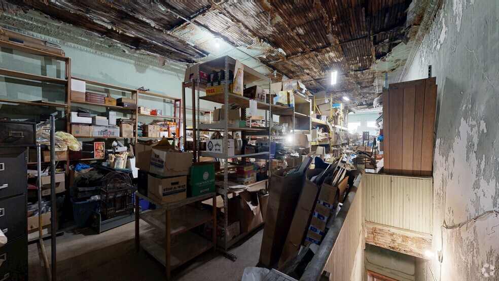 More Photos Of 1018 Fifth Ave, Pittsburgh Storefront Retail Residential For Sale